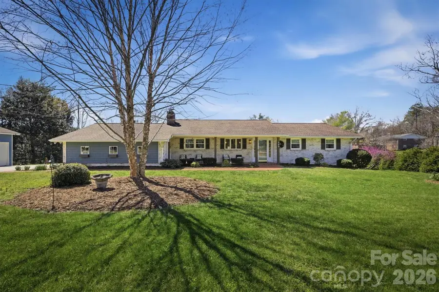 900 Magnolia Avenue Ne, Valdese, NC 28690 - #2