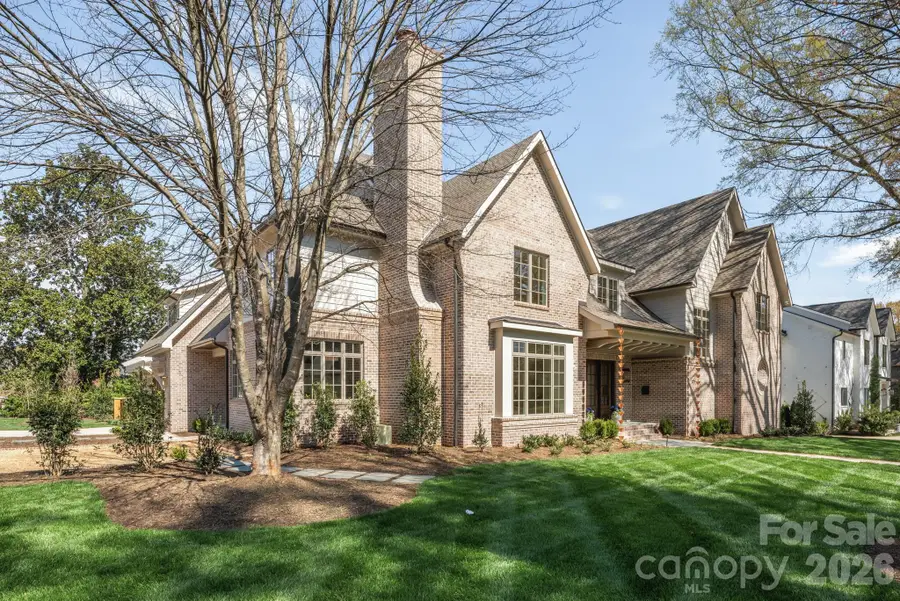 221 N Canterbury Road, Charlotte, NC 28211 - #3