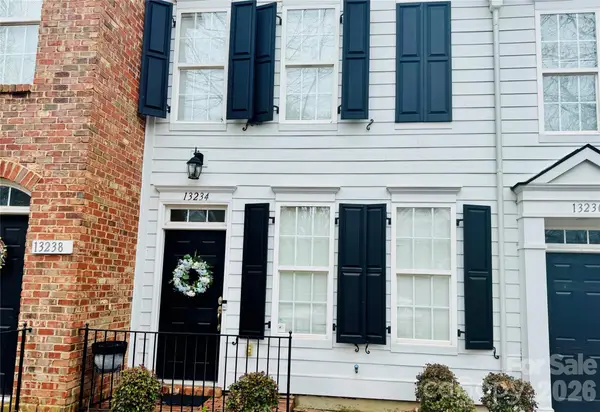 13234 Eastfield Village Lane, Charlotte, NC 28269