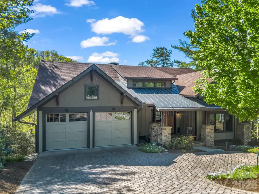 16 Panther Gap Road, Black Mountain, NC 28711 - #2