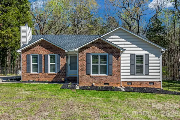 2016 Forest Creek Drive, Rock Hill, SC 29730