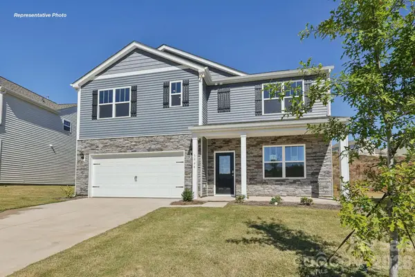 584 17th Avenue Drive Ne, Hickory, NC 28601