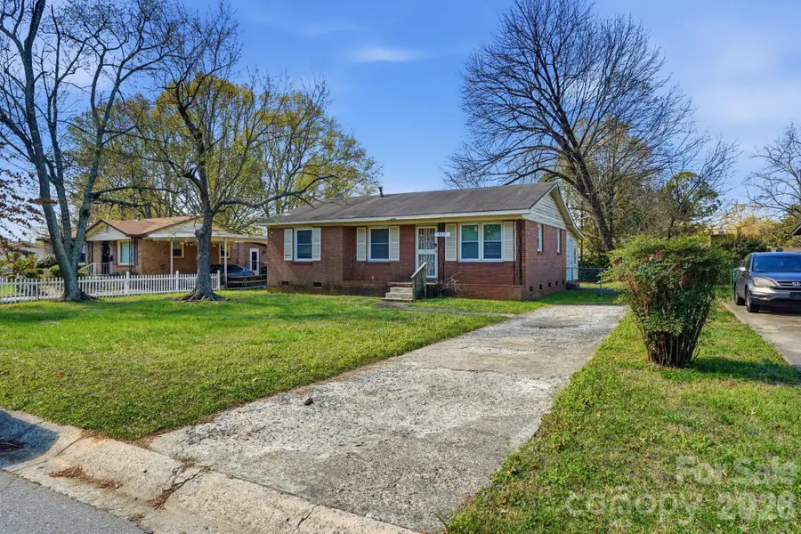 4325 Knollcrest Drive, Charlotte, NC 28208 - #3