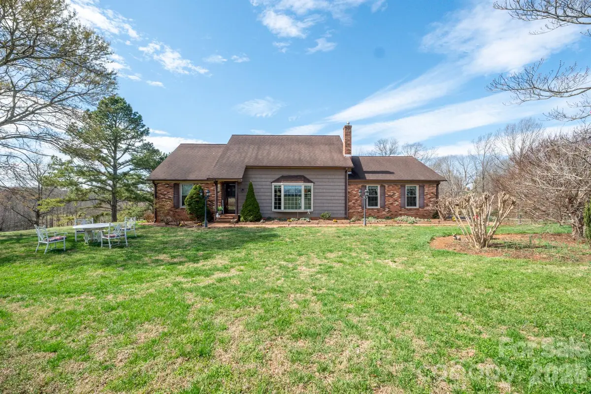 1924 Buck Shoals Road, Hamptonville, NC 27020 - #1