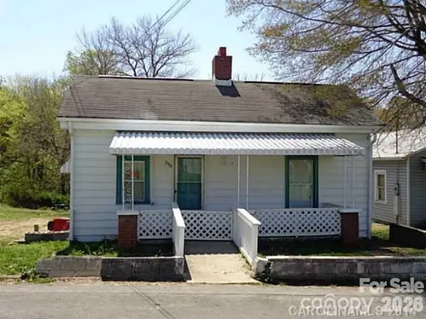 233 Eden Street, Davidson, NC 28036