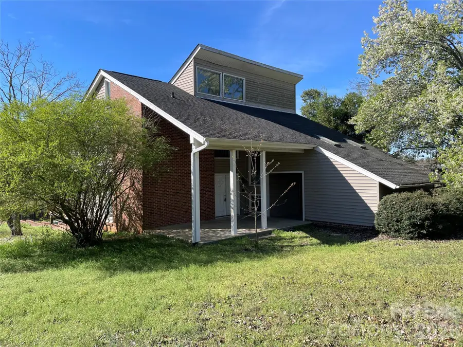 6174 Center Grove Road, Kershaw, SC 29067 - #3