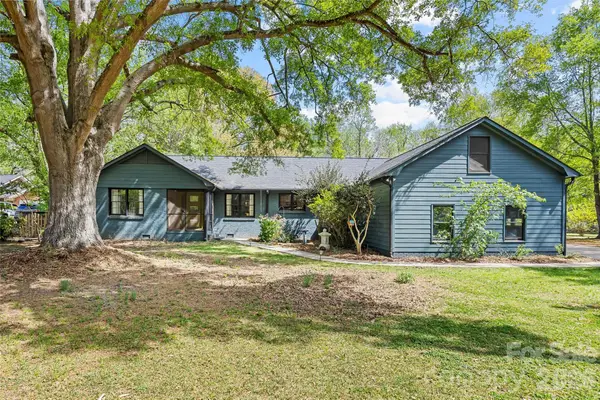 12811 Moores Chapel Road, Charlotte, NC 28214