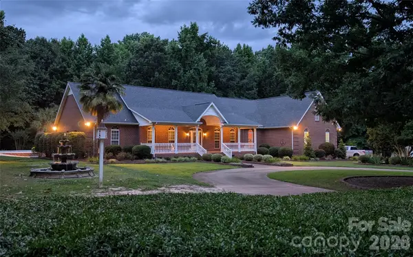 299 Fairway Lane, Pageland, SC 29728