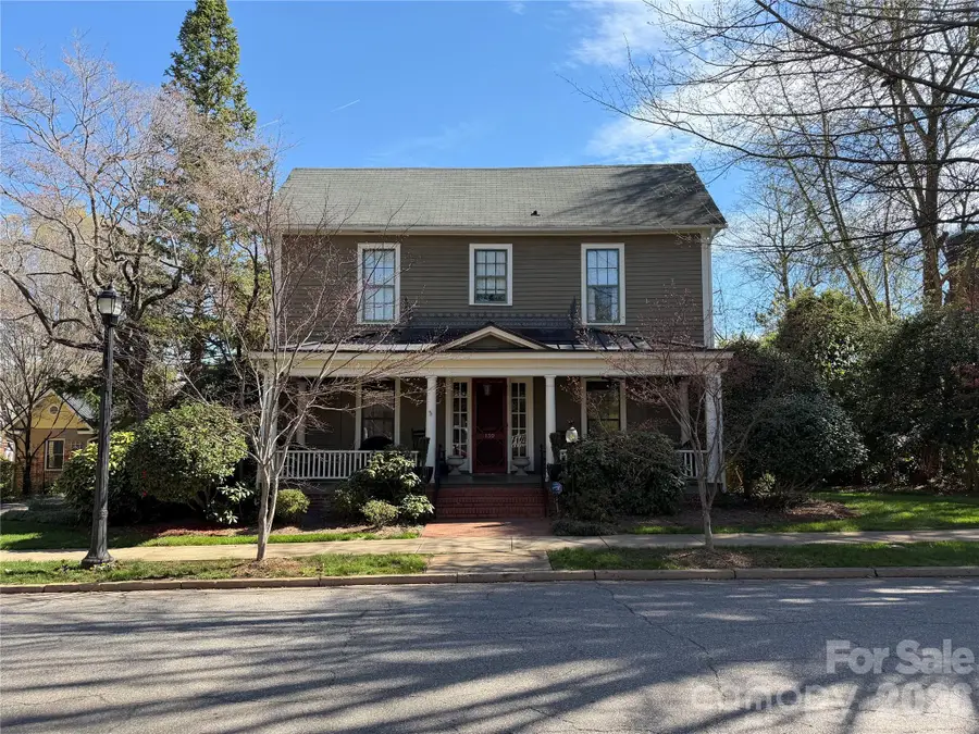 130 N Mulberry Street, Statesville, NC 28677 - #2