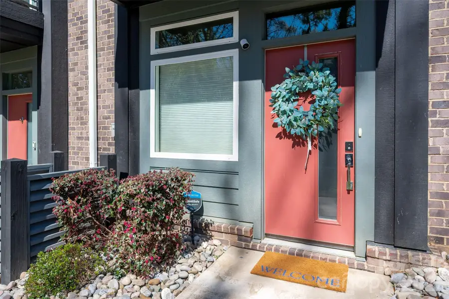 566 West End Drive, Charlotte, NC 28208 - #2