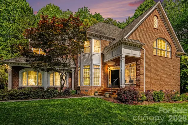 3807 Degrasse Drive, Charlotte, NC 28269