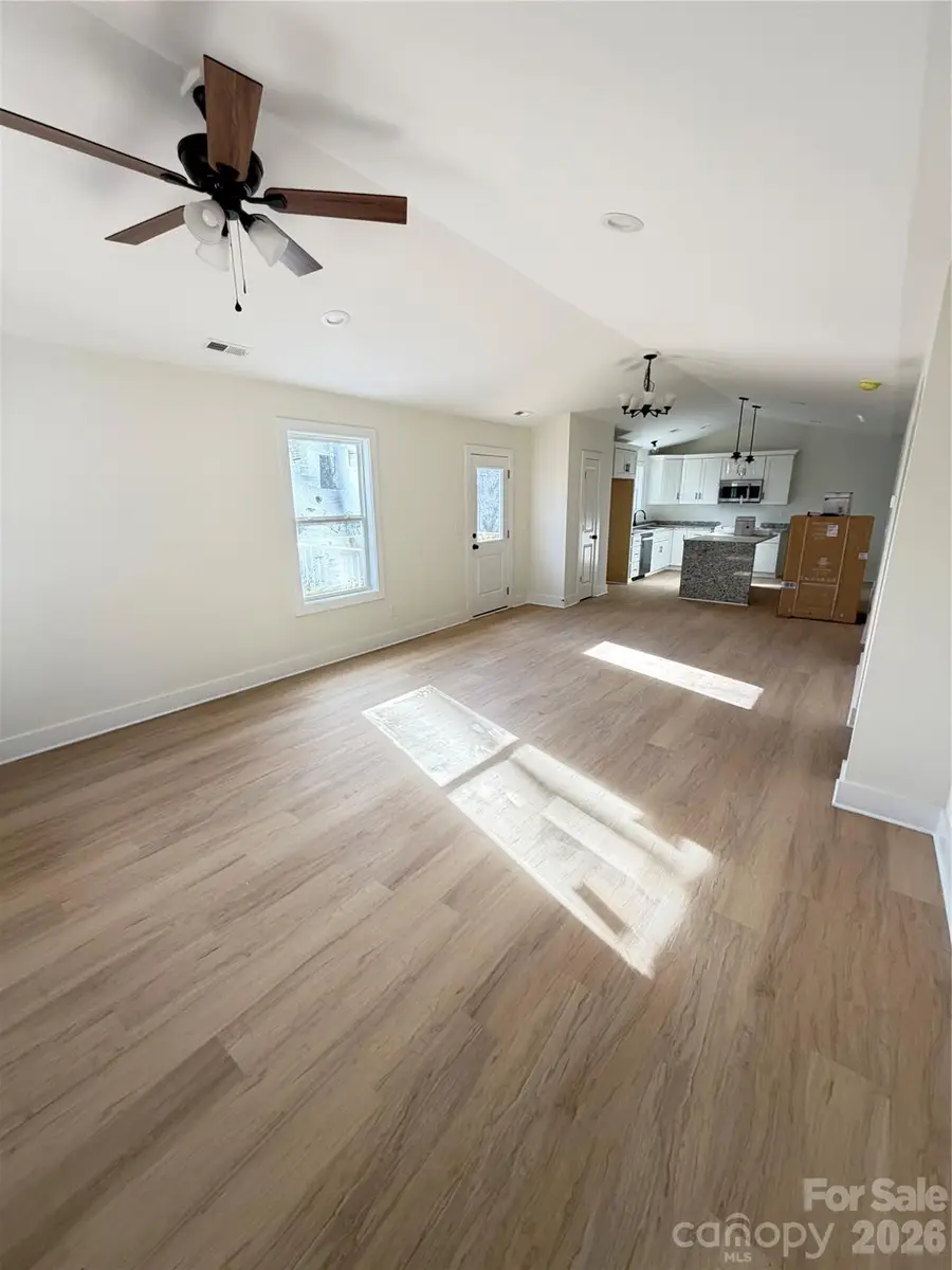 1211 Summerhill Street Sw, Lenoir, NC 28645 - #2