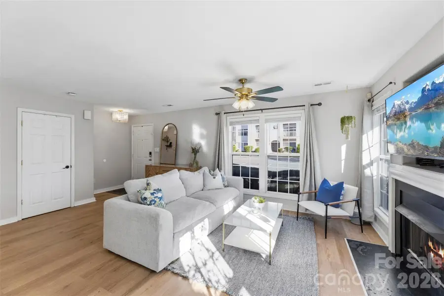 3924 Mohawk Court, Charlotte, NC 28215 - #3