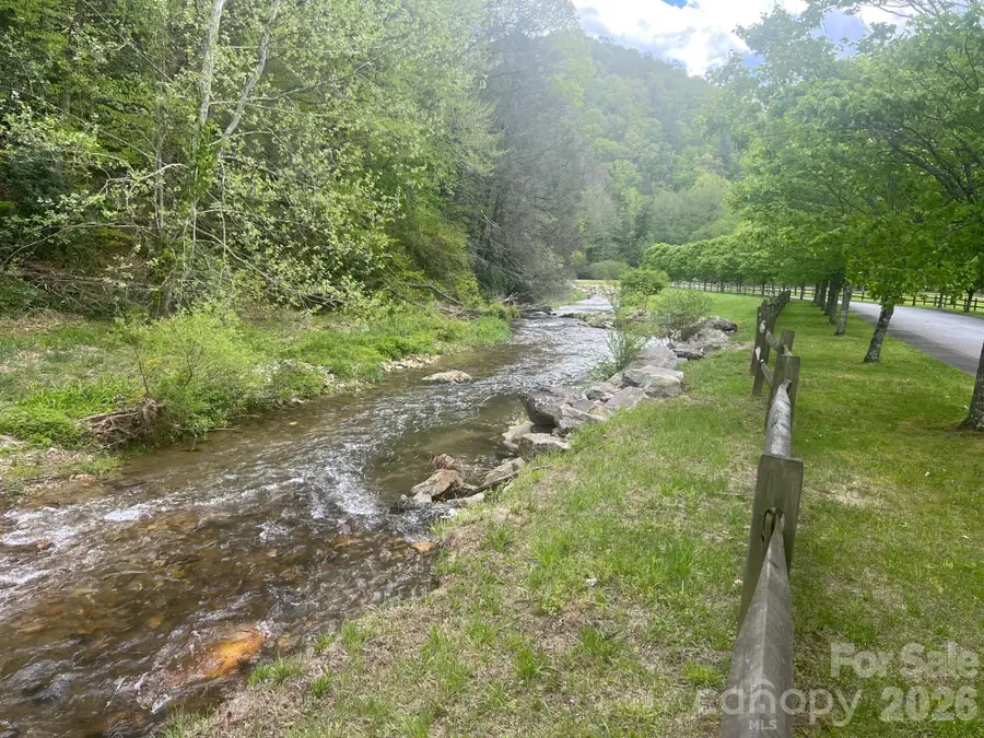 531 Roca Vista Drive, Lenoir, NC 28645 - #2