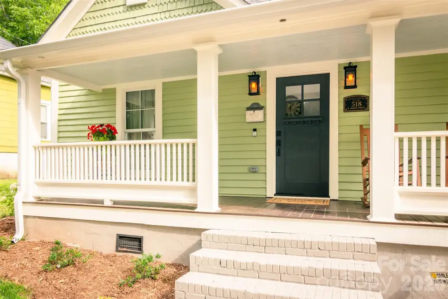518 W Sharpe Street, Statesville, NC 28677 - #2