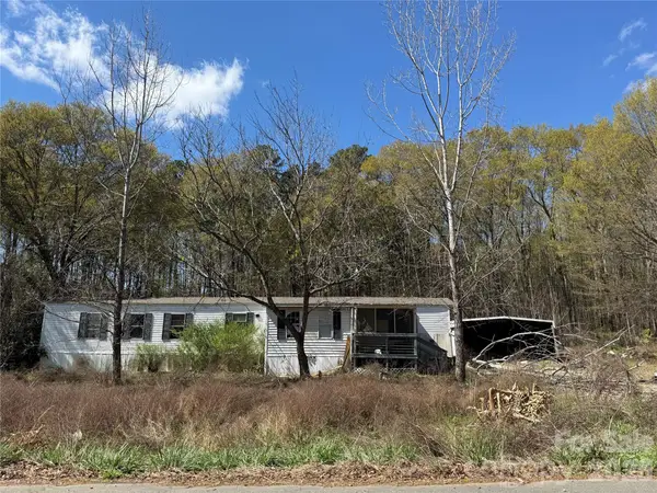 2100 Poplarcrest Lane, Charlotte, NC 28214