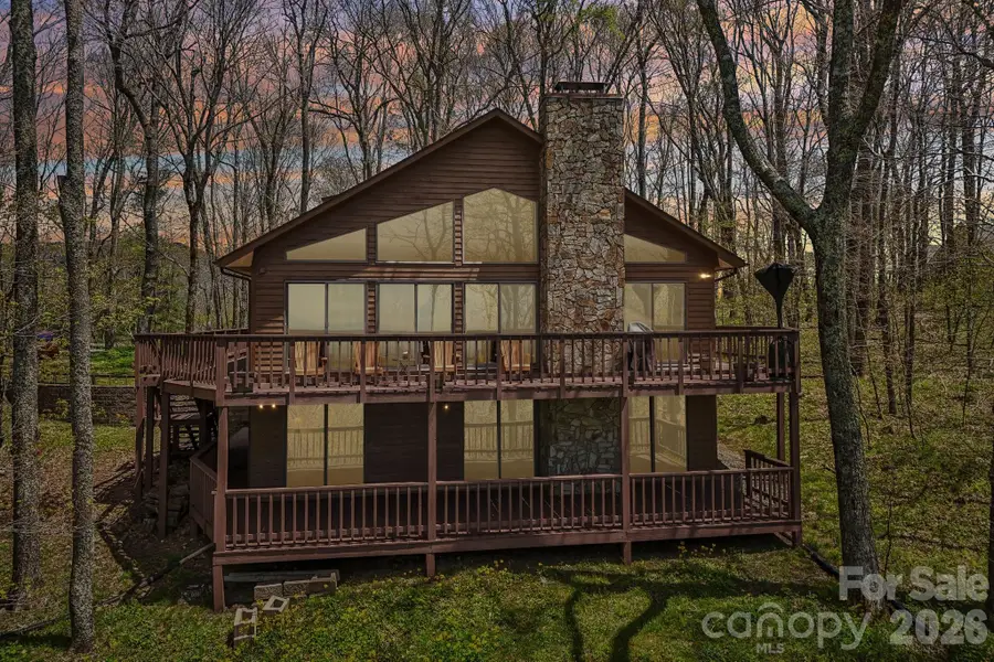 34 Wolfs Head Court, Mars Hill, NC 28754 - #3
