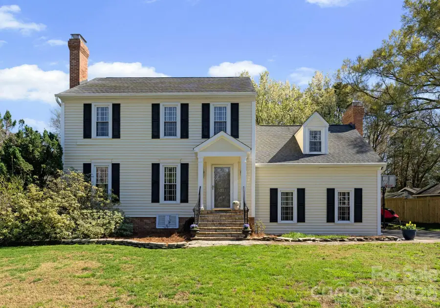 5221 Summer Gate Drive, Charlotte, NC 28226 - #2