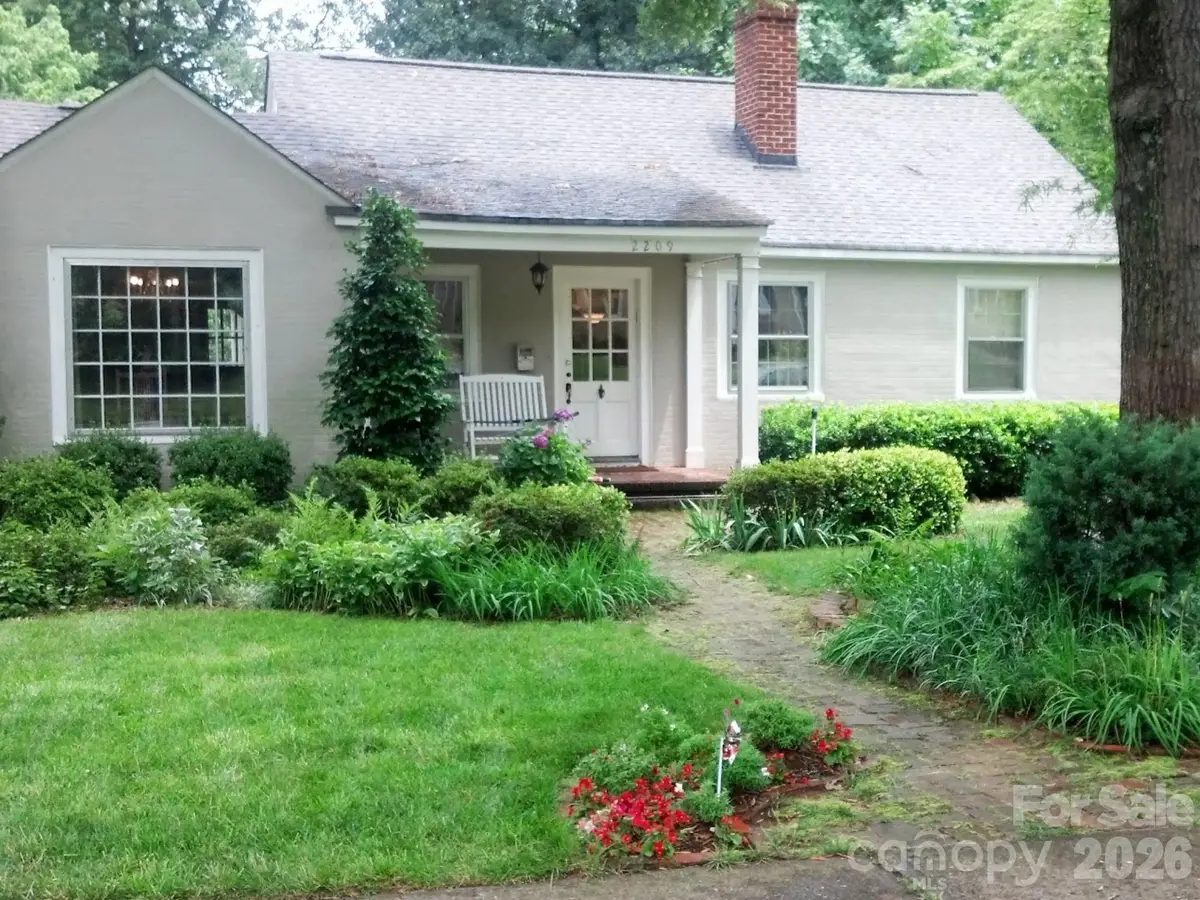 2209 Cumberland Avenue, Charlotte, NC 28203 - #1