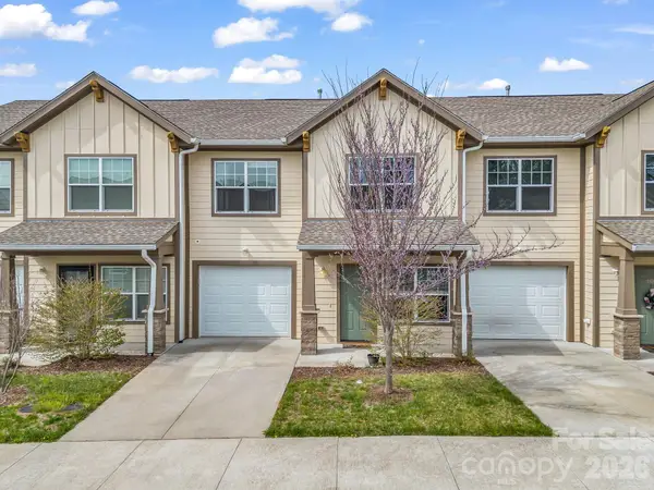 1106 Lynwood Forest Road, Arden, NC 28704