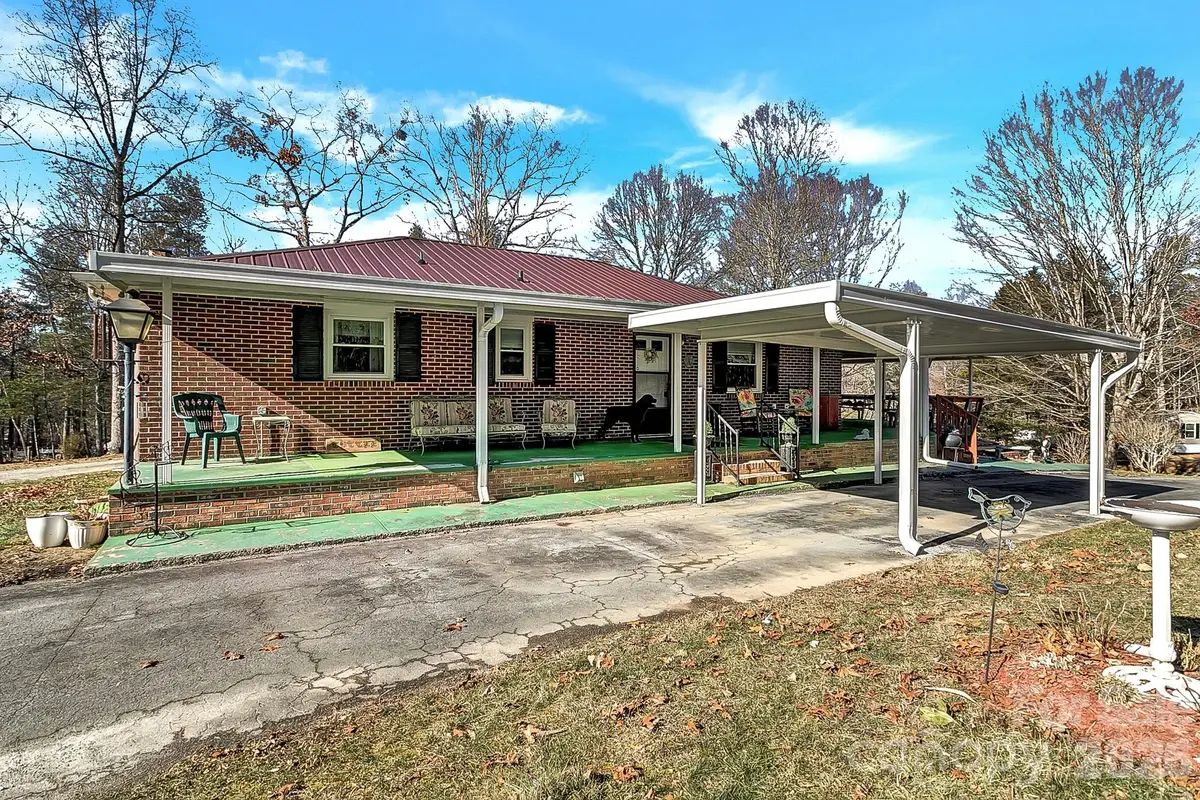 44 Tuttle Road, Hendersonville, NC 28792 - #1
