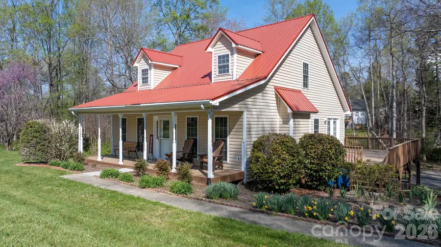 203 Nottingham Drive, Maiden, NC 28650 - #2