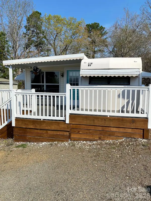 118 Eagle Drive, New London, NC 28127