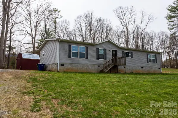 967 Barnardsville Highway, Weaverville, NC 28787