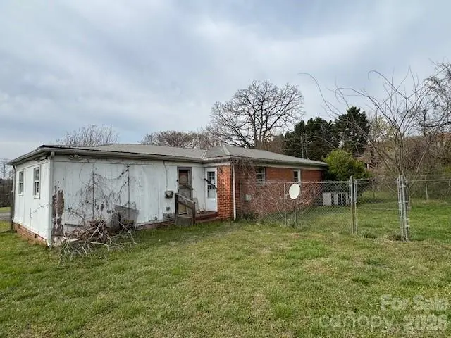 408 Clark Boulevard, Charlotte, NC 28262 - #3