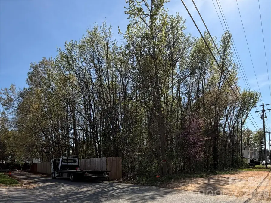 5340 Nevin Road, Charlotte, NC 28269 - #3