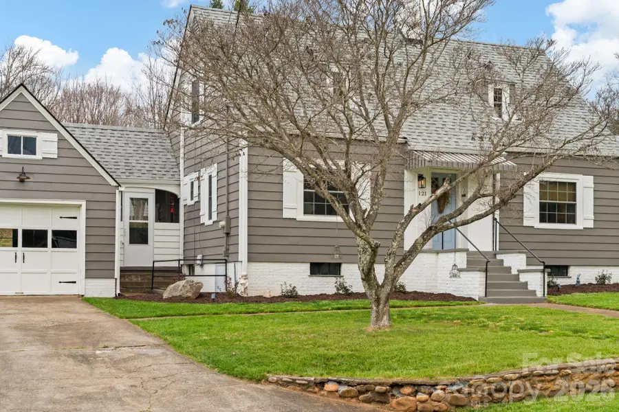 121 Johnson Street, Canton, NC 28716 - #2