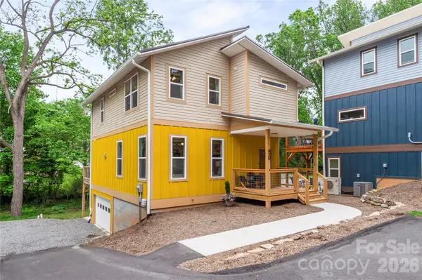 420 London Road, Asheville, NC 28803