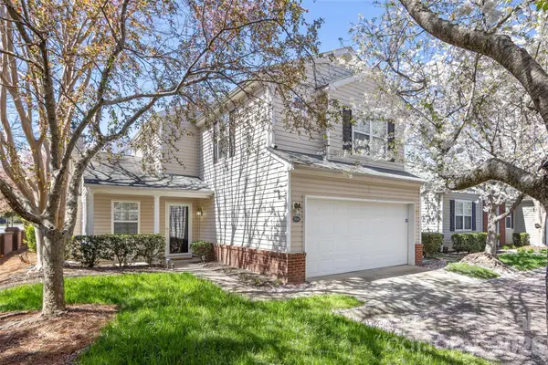 9314 Meadowmont View Drive, Charlotte, NC 28269