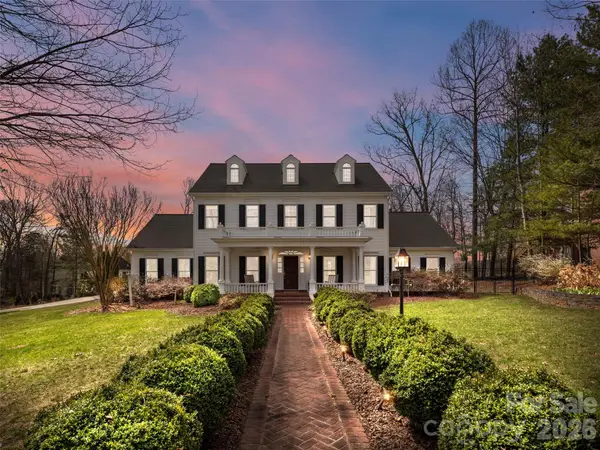 604 Holt Lane, Asheville, NC 28803