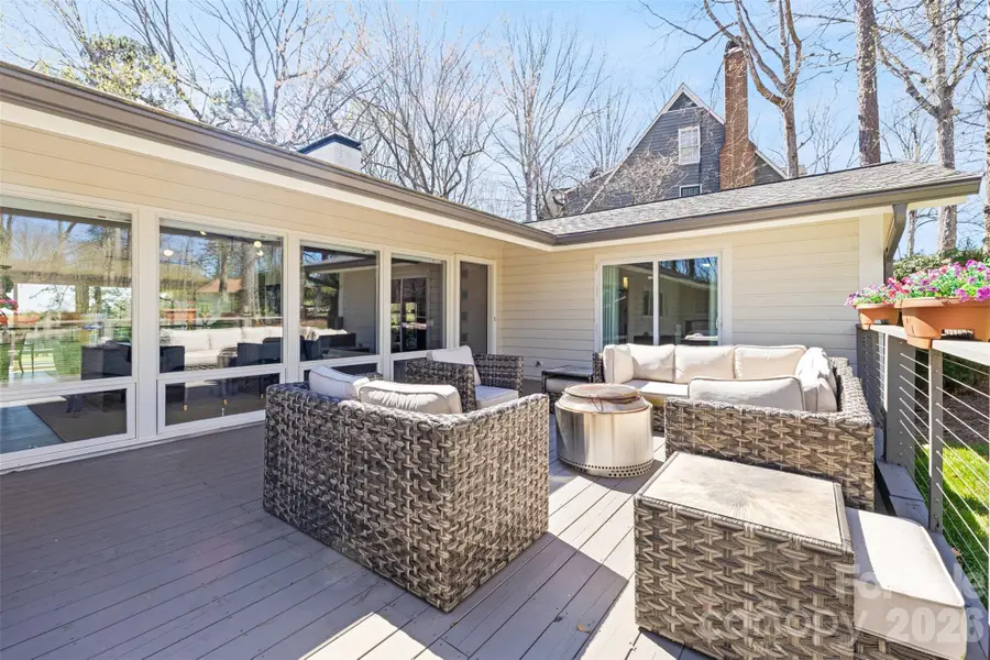 6 Pine Knoll Drive, Lake Wylie, SC 29710 - #3