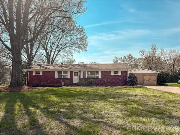 2011 Mountain Creek Road, Albemarle, NC 28001