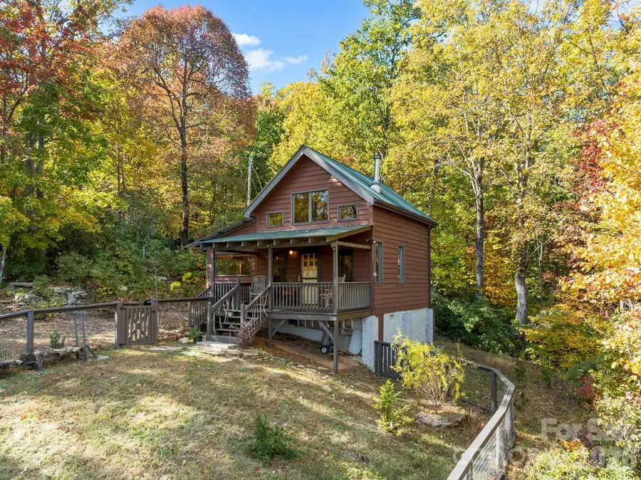 121 Pairofdice Way, Lake Lure, NC 28746 - #3