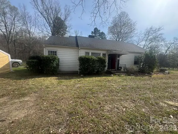 3761 W Greensboro Chapel Hill Road, Liberty, NC 27298