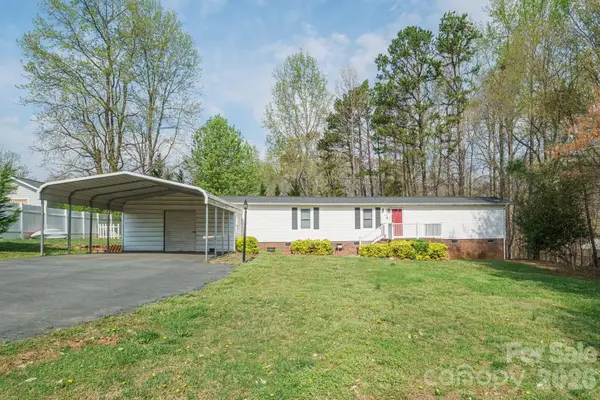222 Summertree Drive, Troutman, NC 28166