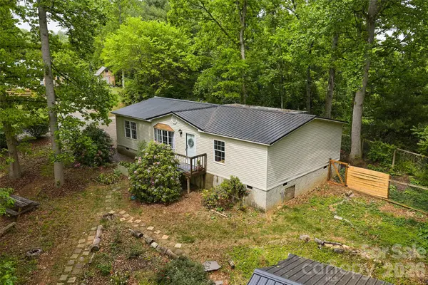 611 Turkey Creek Terrace, Leicester, NC 28748