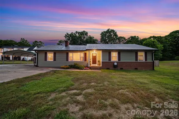 3832 Elkwood Court, Concord, NC 28025