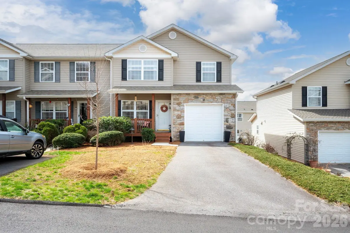 107 Loch Haven Road, Swannanoa, NC 28778 - #1