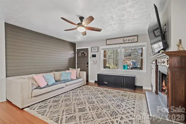 294 Timberlane Drive, Etowah, NC 28729