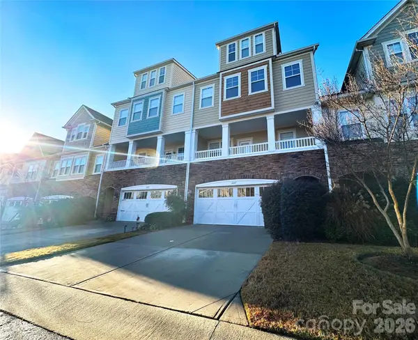 627 Sunfish Lane, Tega Cay, SC 29708