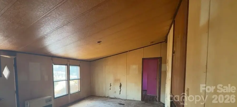 637 Clearview Drive, Hendersonville, NC 28792 - #2