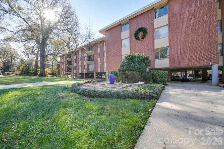 1300 Queens Road #312, Charlotte, NC 28207 - #2