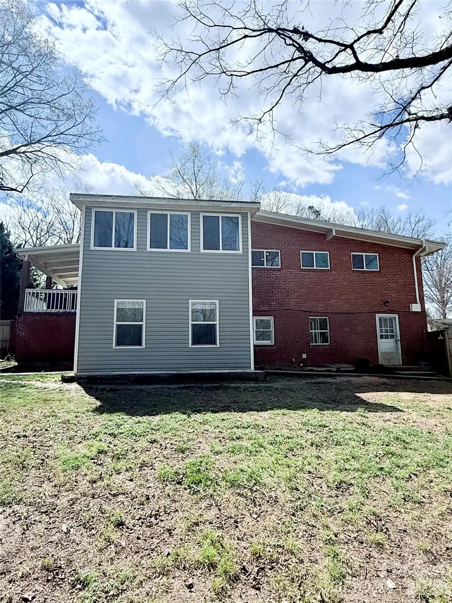 3743 Crosland Road, Winston Salem, NC 27106 - #2