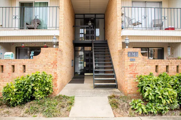 4743 Hedgemore Drive #L, Charlotte, NC 28209