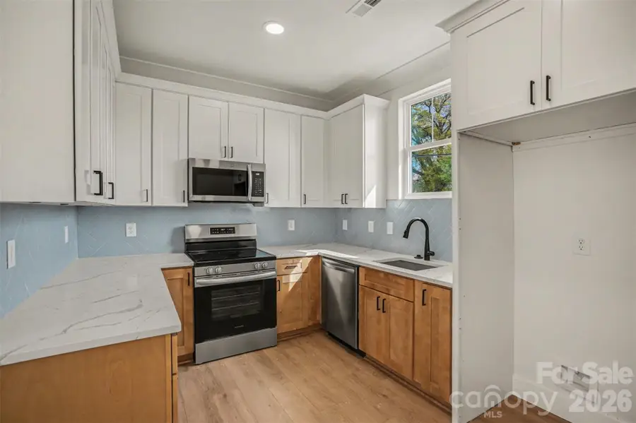 2903 Clyde Drive Ne, Charlotte, NC 28108 - #2