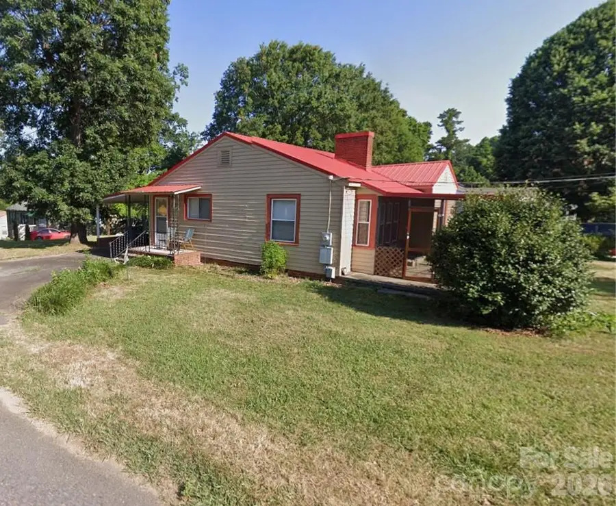 950 Cliff Road, Asheboro, NC 27203 - #2